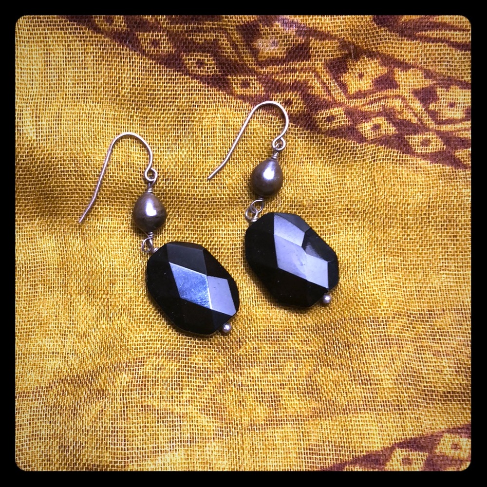 Coldwater Creek glass and pearl earrings